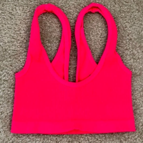 🔥 NWOT!! 🔥 Free People Happiness Runs scoop neck sport bra Size M/L - Picture 8 of 12